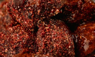 Chamoy-Gummies-Up-Close-1320x880 1